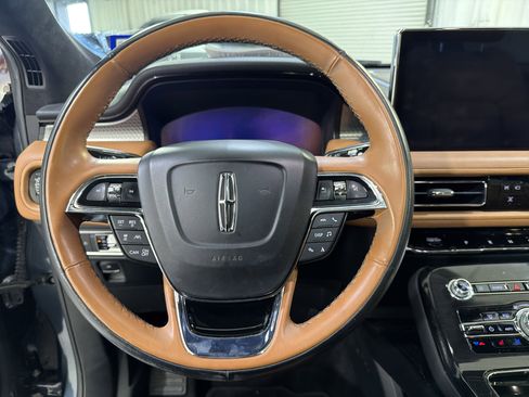 Used 2022 Lincoln Nautilus Black Label image 16