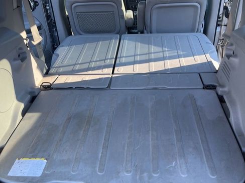 Used 2008 Chevrolet HHR LT image 8