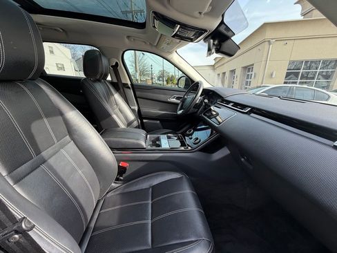 Used 2020 Land Rover Range Rover Velar S AWD/4WD image 11