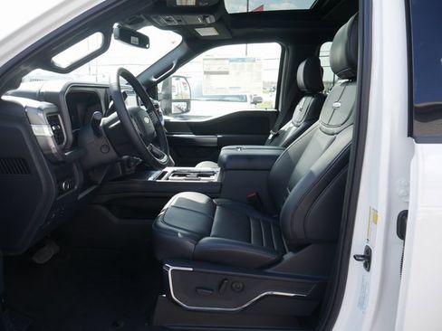 New 2025 Ford F350 Platinum w/ FX4 Off-Road Package image 2