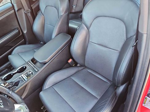 Used 2023 Kia Stinger GT-Line w/ Sun & Sound Package image 17