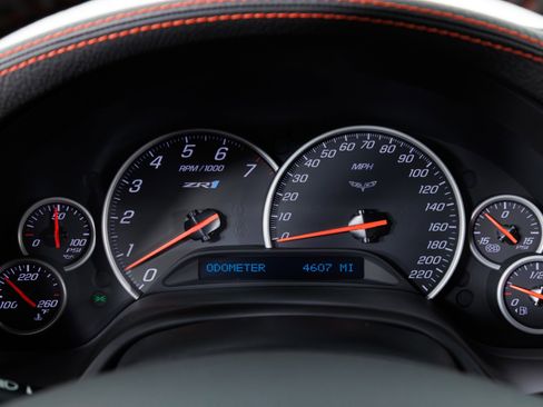 Used 2012 Chevrolet Corvette ZR1 w/ 3ZR Preferred Equipment Group RWD image 19