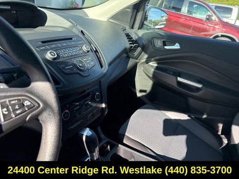 Used 2017 Ford Escape SE FWD image 14