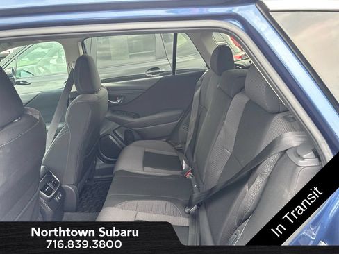 Used 2022 Subaru Outback Premium AWD/4WD image 9