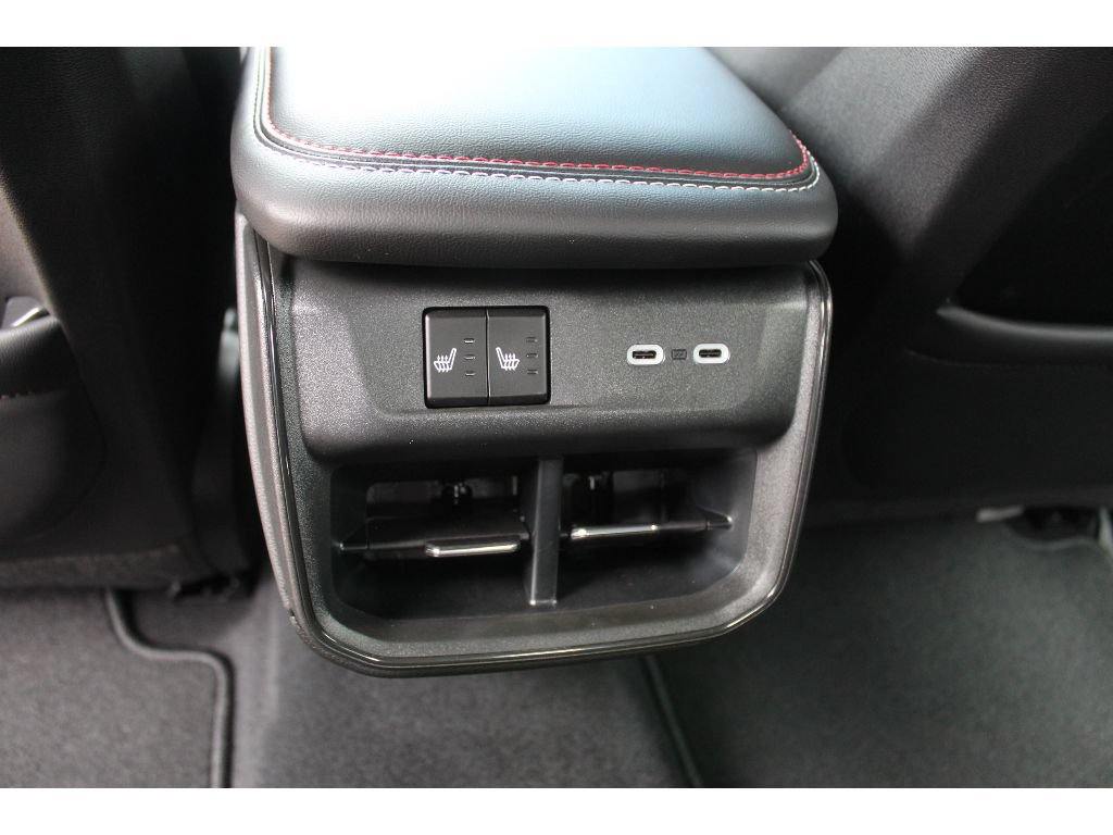 New 2026 Dodge Charger R/T w/ Performance Handling Group AWD/4WD image 9