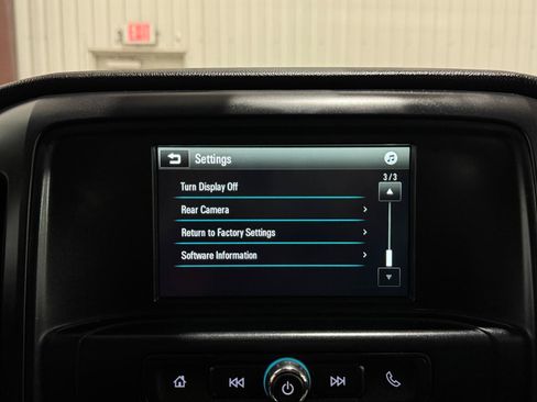 Used 2019 Chevrolet Silverado 2500 W/T AWD/4WD image 31