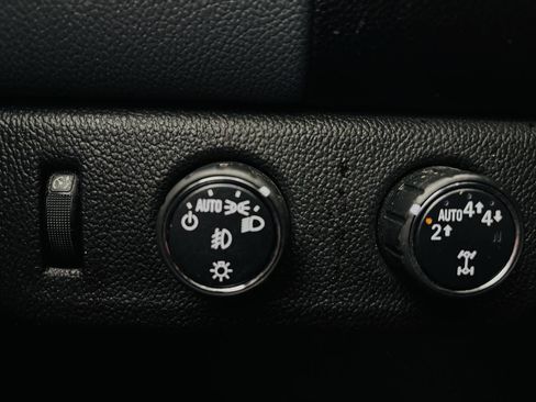 Used 2019 Chevrolet Colorado Z71 AWD/4WD image 54