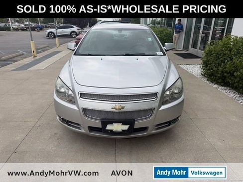 Used 2010 Chevrolet Malibu LTZ w/ HFV6 Engine Package FWD image 2