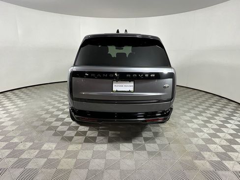 Certified 2023 Land Rover Range Rover SE image 7