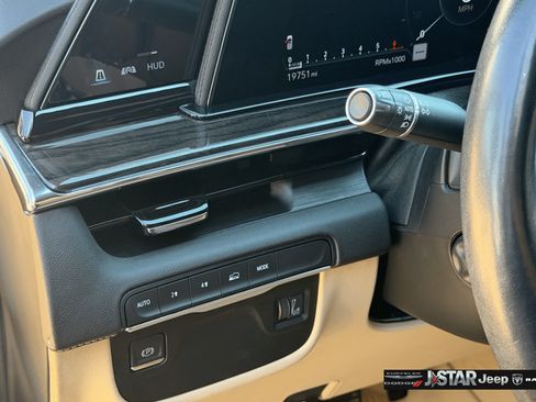 Used 2024 Cadillac Escalade Premium Luxury w/ LPO, Floor Liner Package AWD/4WD image 14
