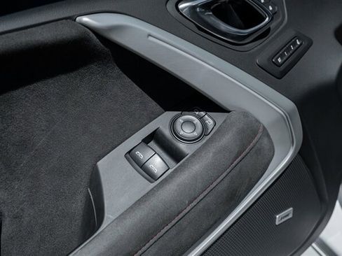 Used 2021 Chevrolet Camaro ZL1 RWD image 24