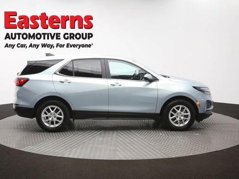 Used 2022 Chevrolet Equinox LT FWD image 43