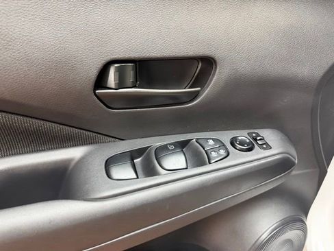Used 2024 Nissan Kicks S FWD image 19