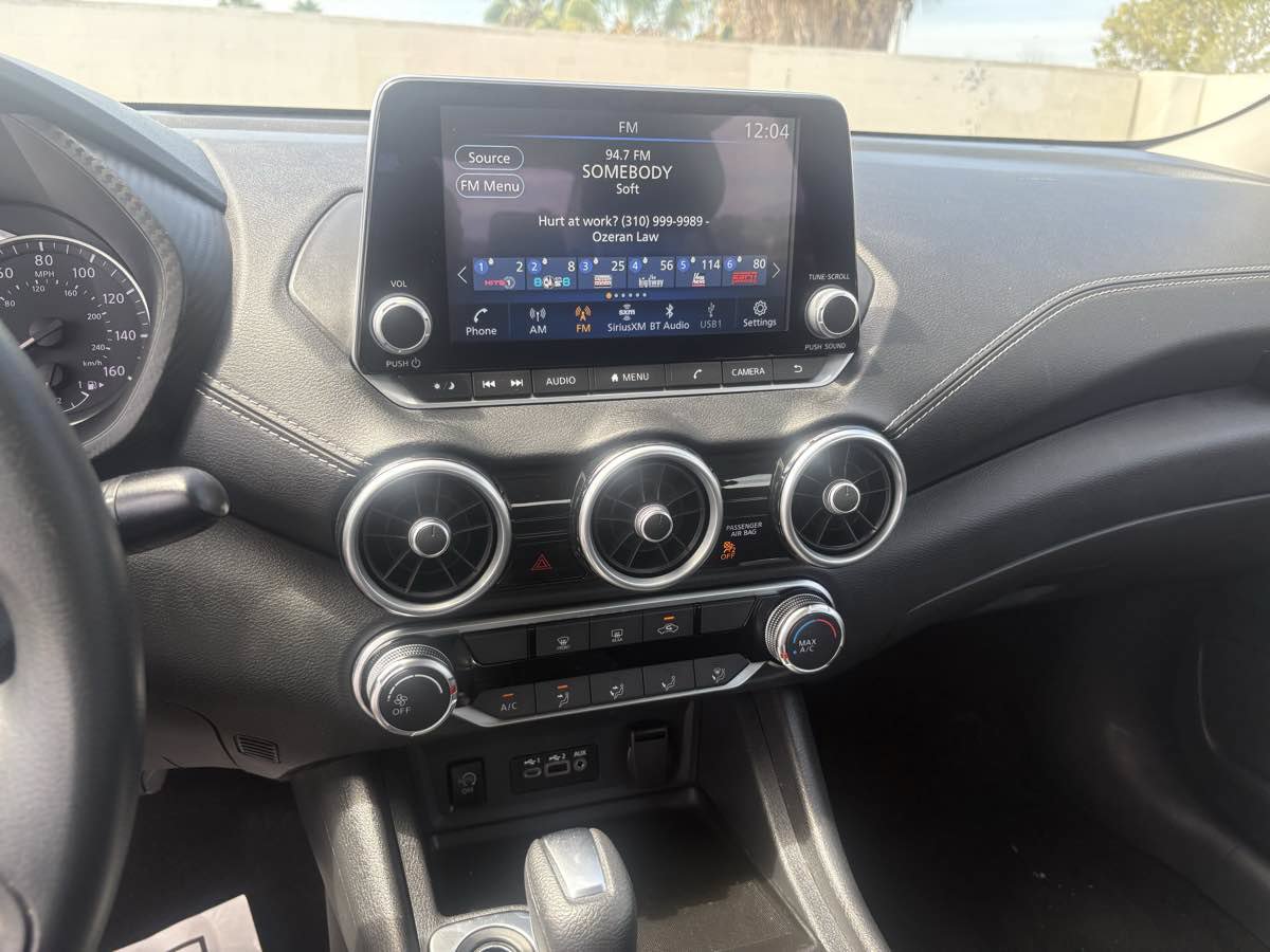 Used 2025 Nissan Sentra SV FWD image 23