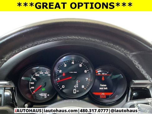 Used 2021 Porsche Macan image 21