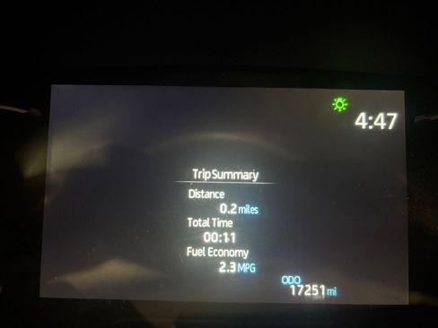 Used 2025 Toyota RAV4 XLE image 40