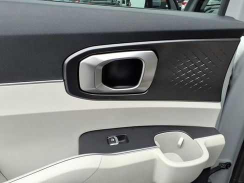 Used 2025 Kia Sorento S w/ Panoramic Sunroof Package AWD/4WD image 6