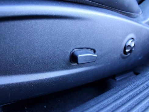 Used 2018 Dodge Challenger R/T Scat Pack w/ Dynamics Package image 10