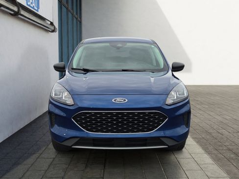 Certified 2022 Ford Escape SE image 8