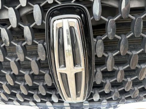 Certified 2024 Lincoln Navigator L Black Label AWD/4WD image 8