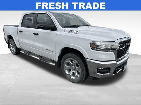 Used 2025 RAM 1500 Big Horn AWD/4WD image 1
