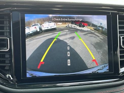Used 2024 Dodge Durango GT RWD image 43