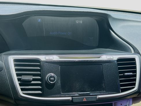 Used 2015 Honda Accord EX-L image 13