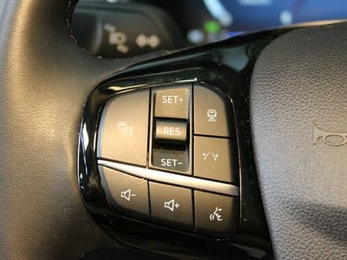 Used 2024 Ford Escape Platinum AWD/4WD image 23