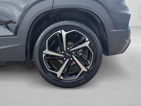 Used 2022 Chevrolet TrailBlazer RS w/ Convenience Package FWD image 21