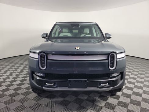 Used 2024 Rivian R1S Adventure AWD/4WD image 8