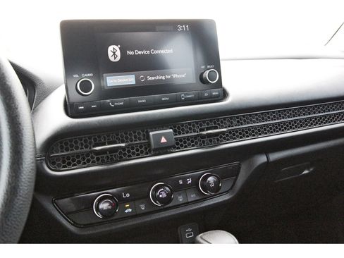Used 2024 Honda HR-V LX image 29