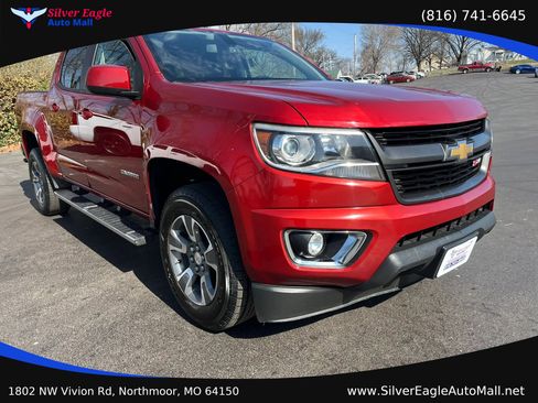 Used 2016 Chevrolet Colorado Z71 AWD/4WD image 3