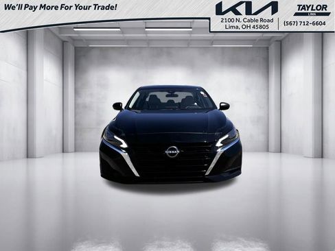 Used 2025 Nissan Altima 2.5 SV FWD image 4