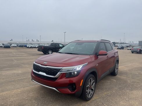 Used 2021 Kia Seltos S image 6