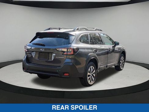 Certified 2025 Subaru Outback Premium AWD/4WD image 4