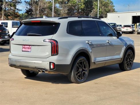 Used 2023 Kia Telluride EX X-Line image 4
