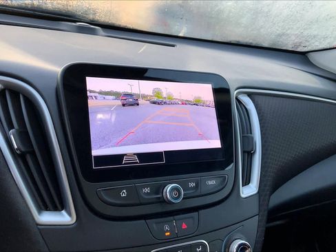 Used 2023 Chevrolet Malibu LT w/ Sport Edition image 27