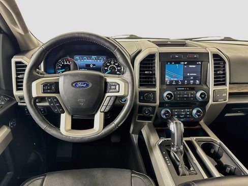 Used 2018 Ford F150 Lariat w/ Equipment Group 502A Luxury AWD/4WD image 23