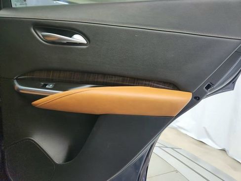 Used 2019 Cadillac XT4 Premium Luxury image 31