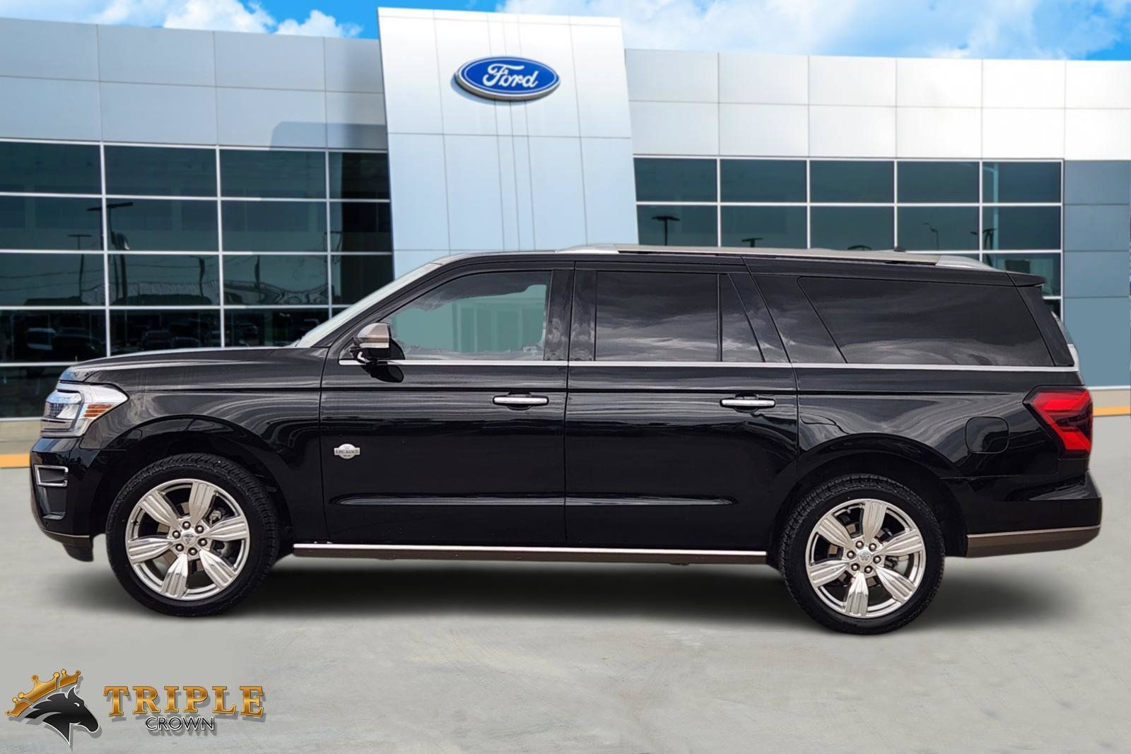 Used 2022 Ford Expedition Max King Ranch AWD/4WD image 3