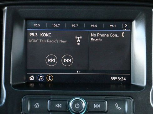 Used 2022 Chevrolet Colorado W/T w/ Custom Special Edition image 24