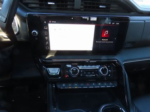 Used 2026 GMC Sierra 2500 AT4X image 26