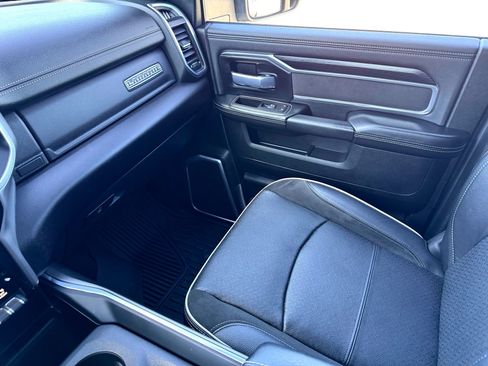 Used 2024 RAM 3500 Laramie w/ Night Edition image 29
