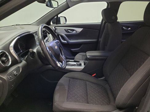 Used 2020 Chevrolet Blazer LT FWD image 17