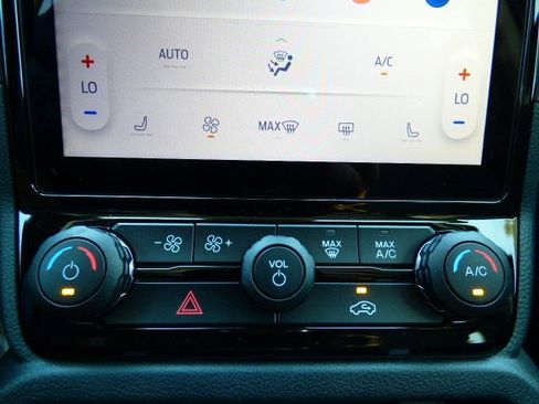 New 2025 Ford Ranger XLT image 14