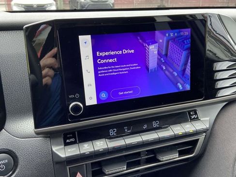 Certified 2025 Toyota Camry LE image 21