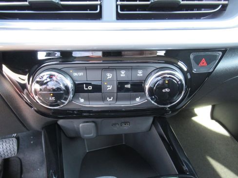 New 2026 Chevrolet Trax LT w/ LT Convenience Package image 16