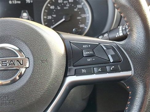 Used 2020 Nissan Kicks SR w/ Interior Electronics Package image 21