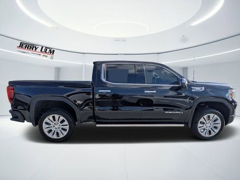 Used 2021 GMC Sierra 1500 Denali w/ Denali Ultimate Package AWD/4WD image 2