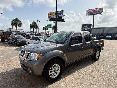 Used 2019 Nissan Frontier SV RWD image 8